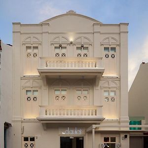 The Daulat By Hotel Calmo